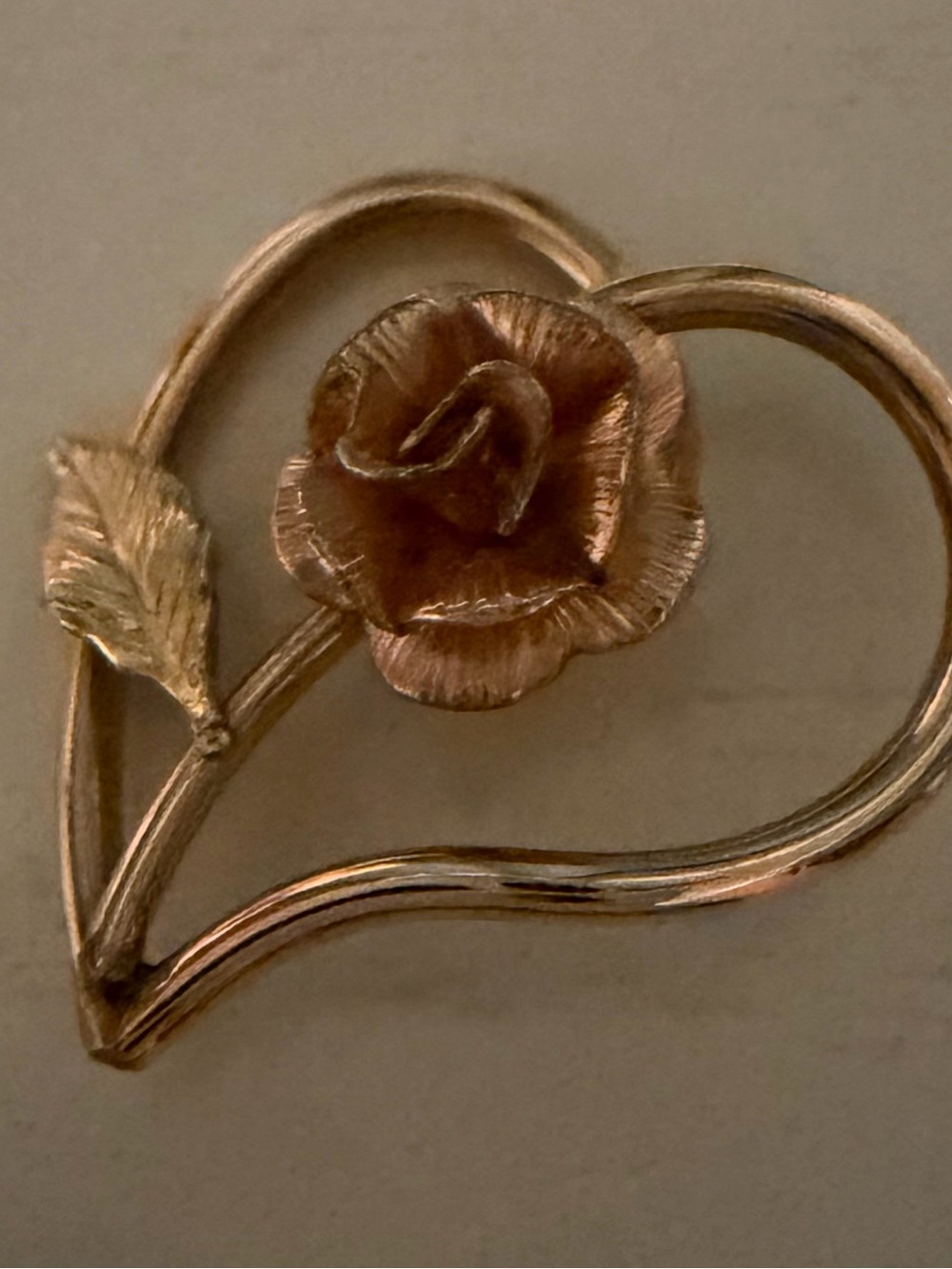Vintage 14k Rose Heart Pendent